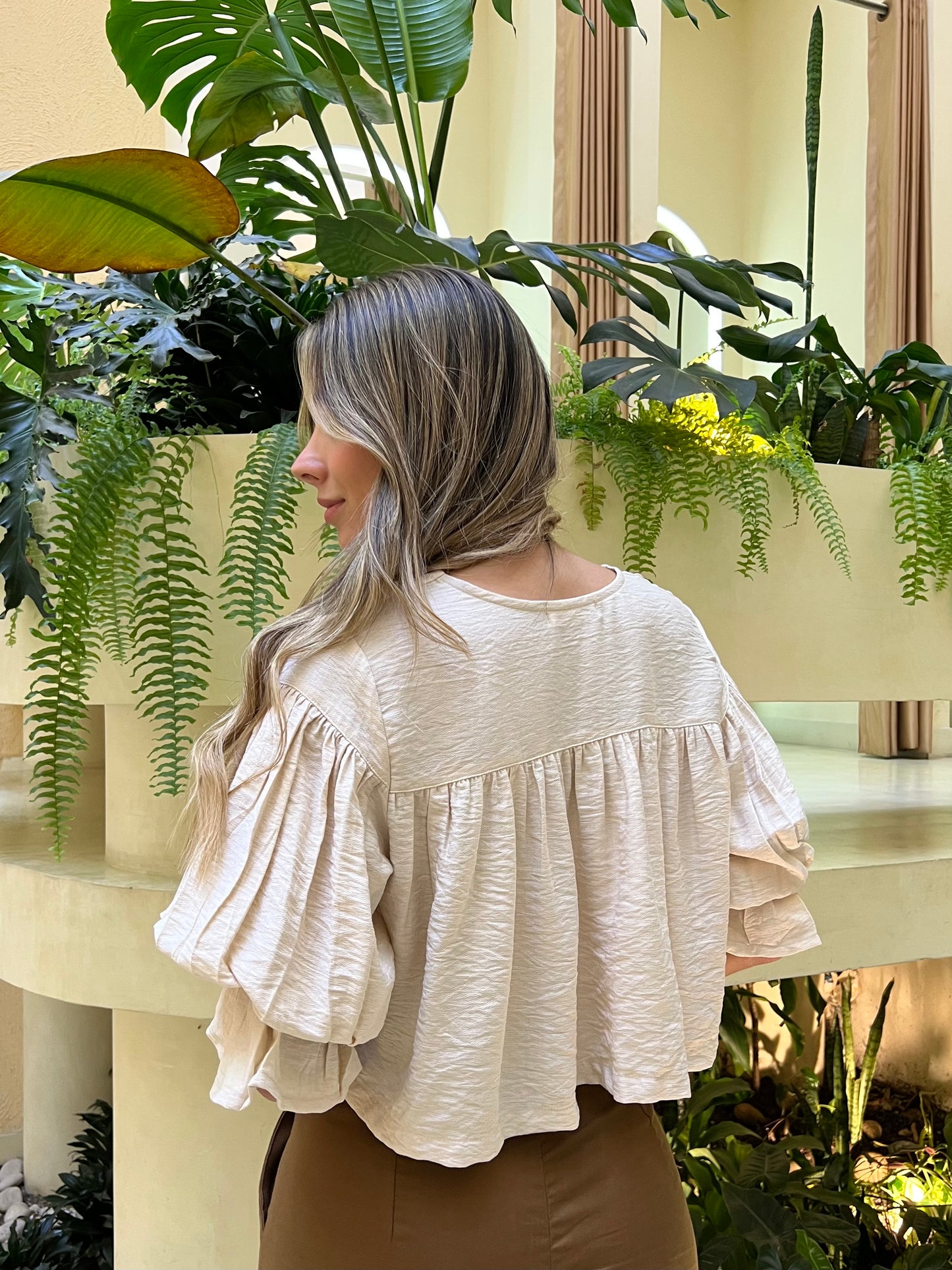 Blusa Amy Beige