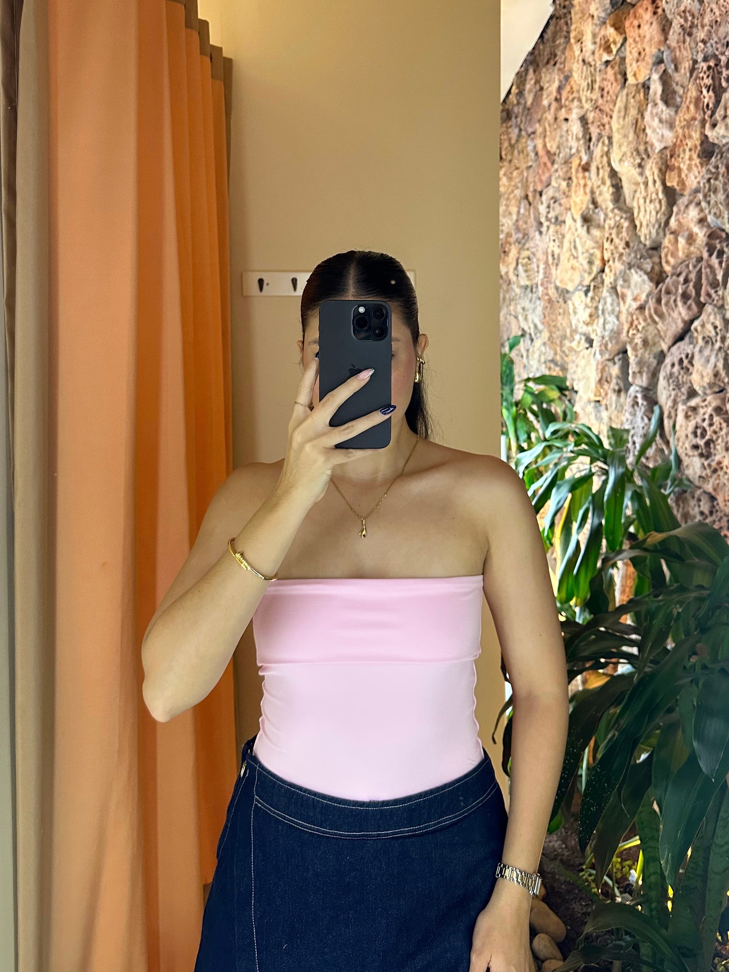 Body Mila Rosado