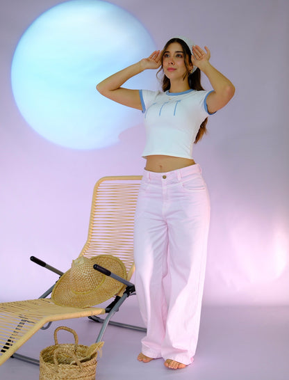 Camiseta Crop Sol Caribe Celeste