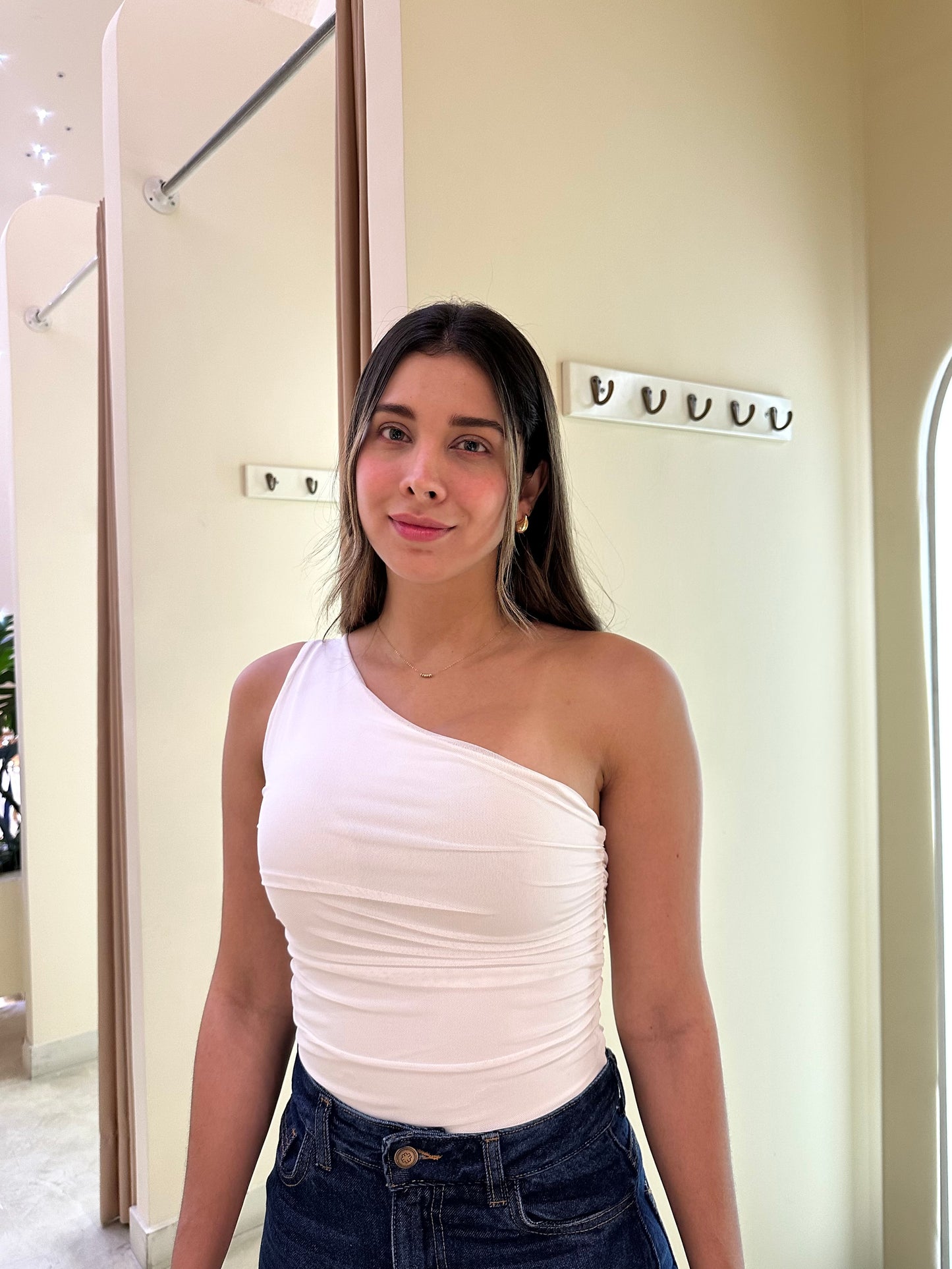 Body Aura Marfil