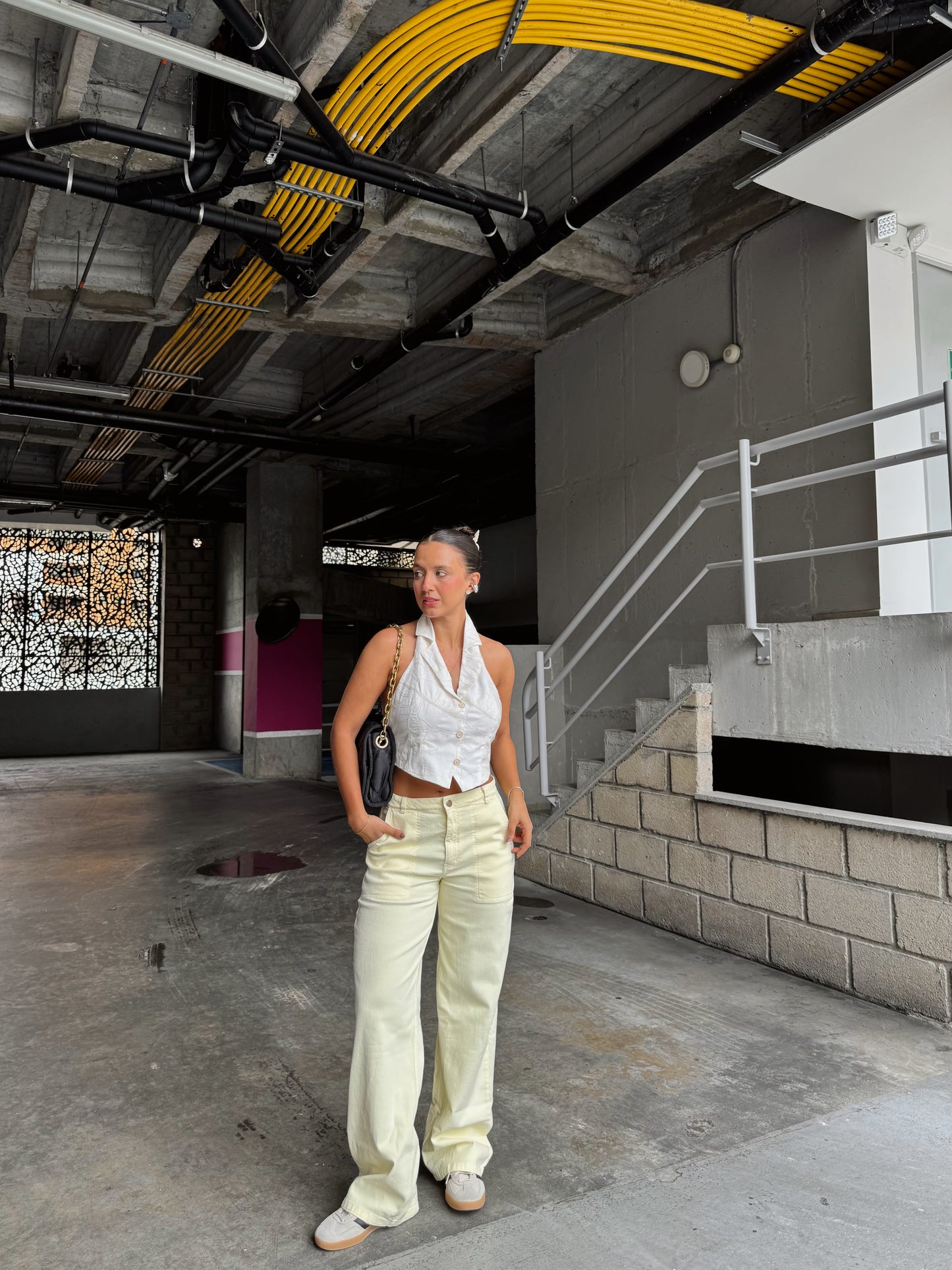 Jean Turín Amarillo Claro