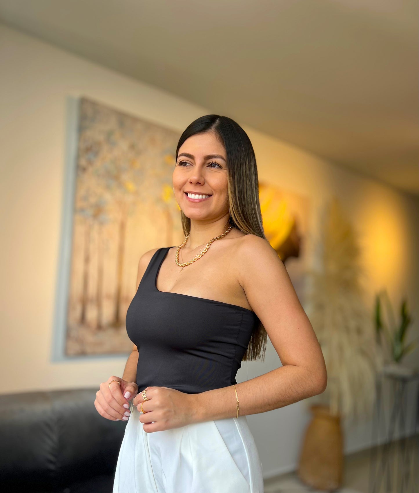 Básica Medio Beso Negra